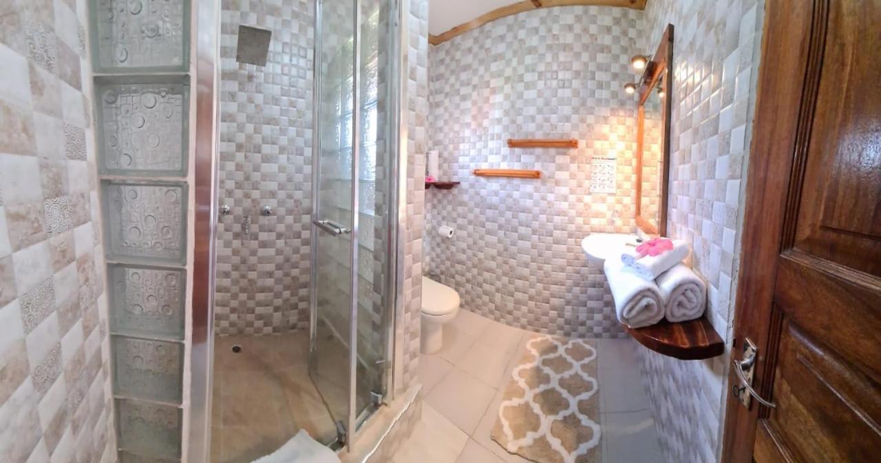 Chez Lester Baie Sainte-Anne Extérieur photo